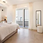Villa Modern Luxury Retreat - Neroli *