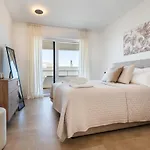 Villa Modern Luxury Retreat - Neroli
