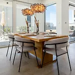 Modern Luxury Retreat - Neroli Villa