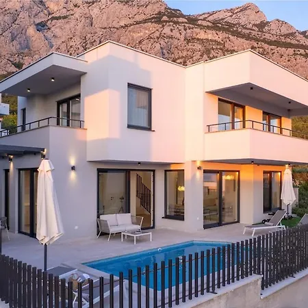 Βίλα Luxury Sea View - Μακάρσκα
