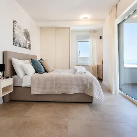 Βίλα Luxury Sea View - Μακάρσκα