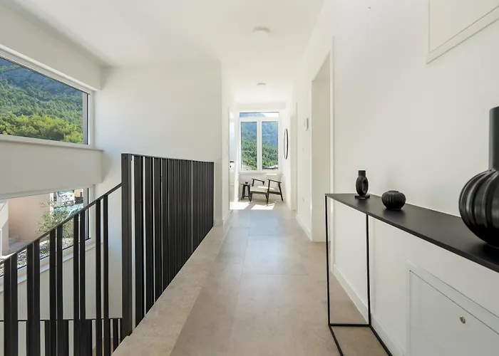 Villa Modern Luxury Retreat - Neroli Makarska