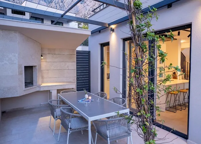 Modern Luxury Retreat - Neroli Villa Makarska