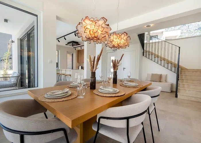 Villa Modern Luxury Retreat - Neroli