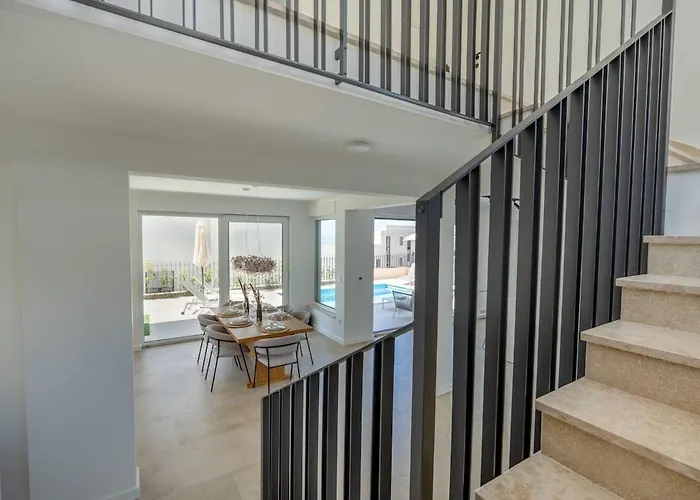 Villa Modern Luxury Retreat - Neroli