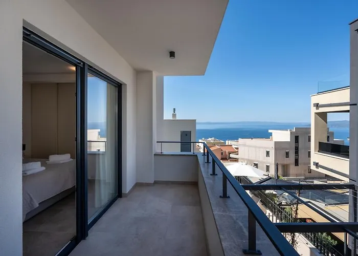 Modern Luxury Retreat - Neroli Villa *